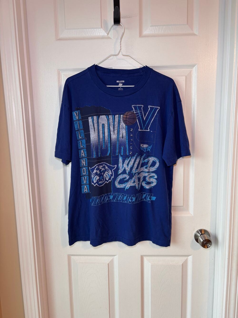 Hollister x Villanova Wildcats Blue Double-Sided Graphic Boxy T-Shirt Mens S
